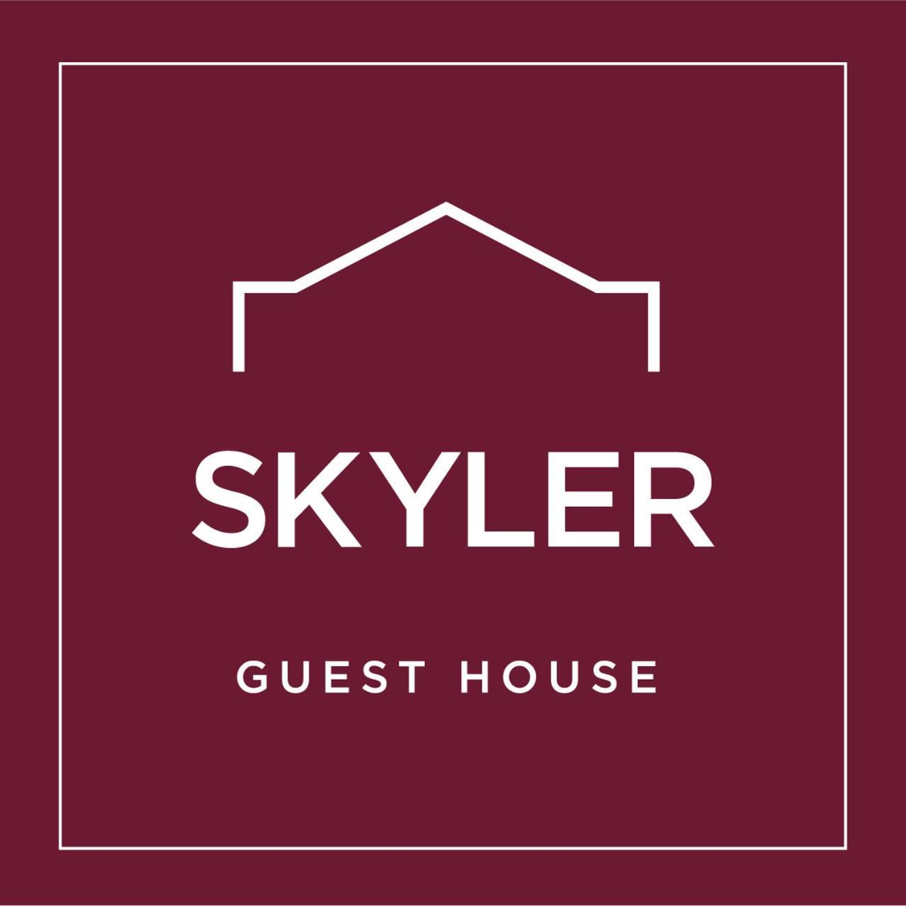 Skyler Affittacamere 3*
